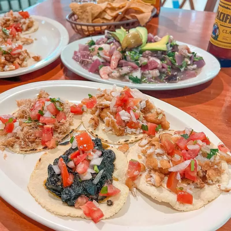 Ceviche caribeño + Taquitos = 🤤❤️